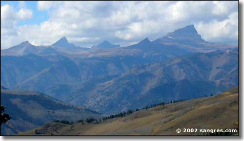 Uncompahgre, Matterhorn and Wetterhorn Peaks from Slumgullion Pass