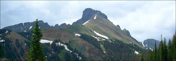The Nokhu Crags
